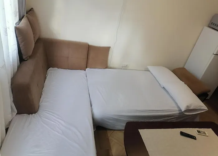 Apartamento даскала с паркомясто