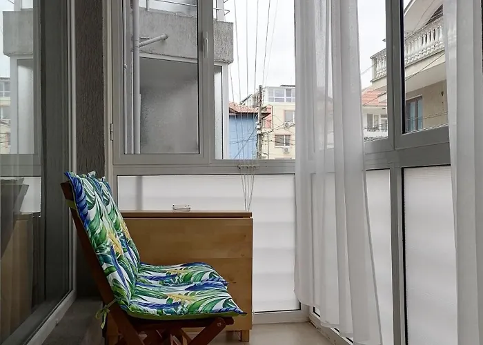 Appartement даскала с паркомясто Burgas Stad